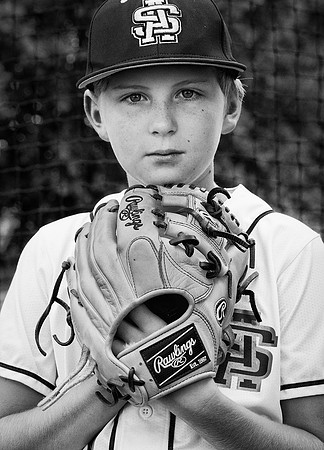 Pose B - Black and White